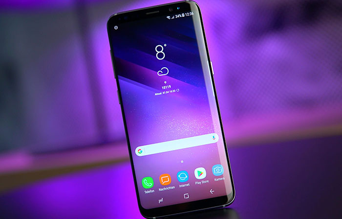 смартфон с функцией беспроводной зарядки Samsung Galaxy S9 | apptoday.ru